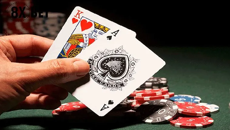 Trò Chơi Xì Tố Tại SolarBet: Hướng Dẫn & Kinh Nghiệm